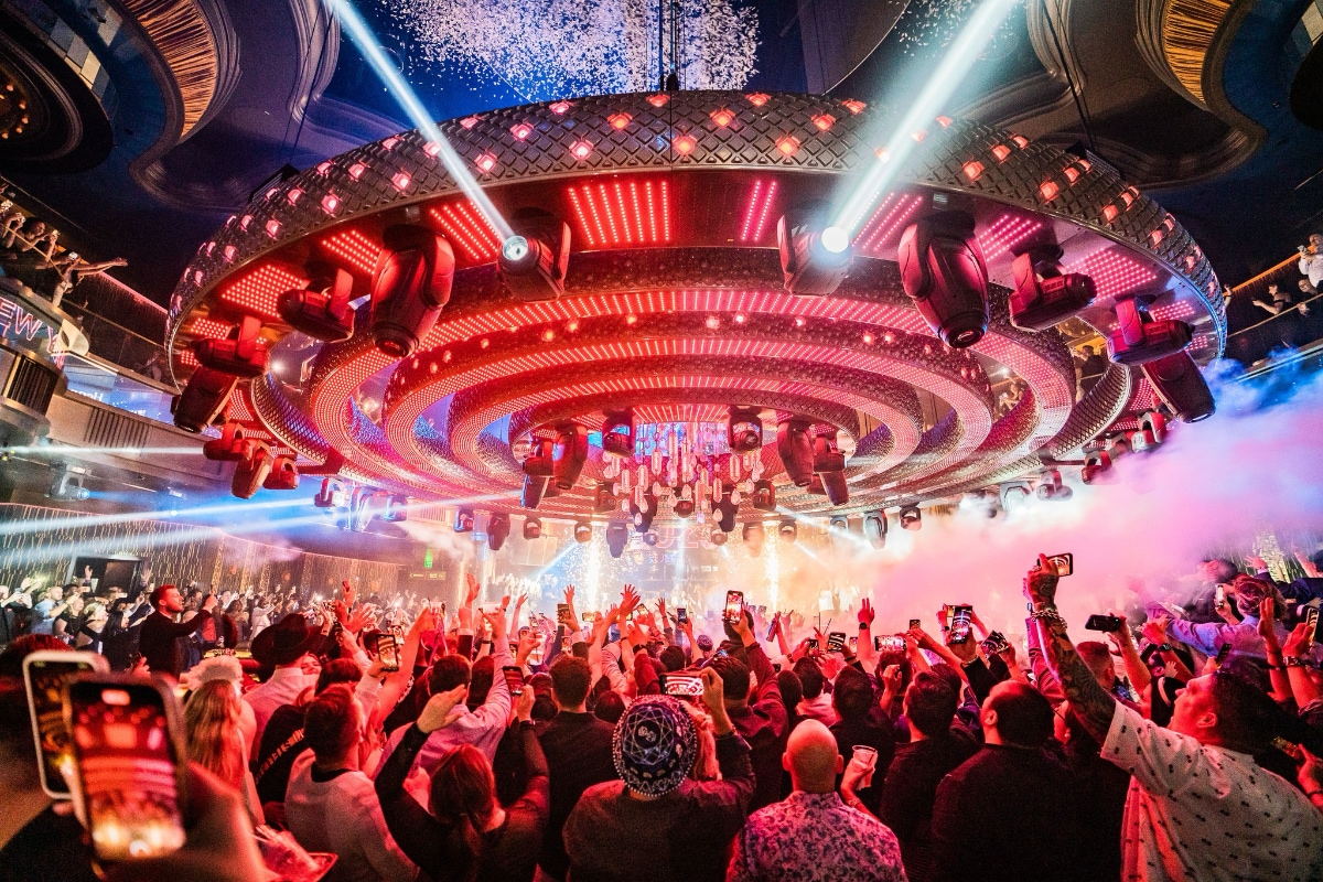 Omnia Nightclub Post